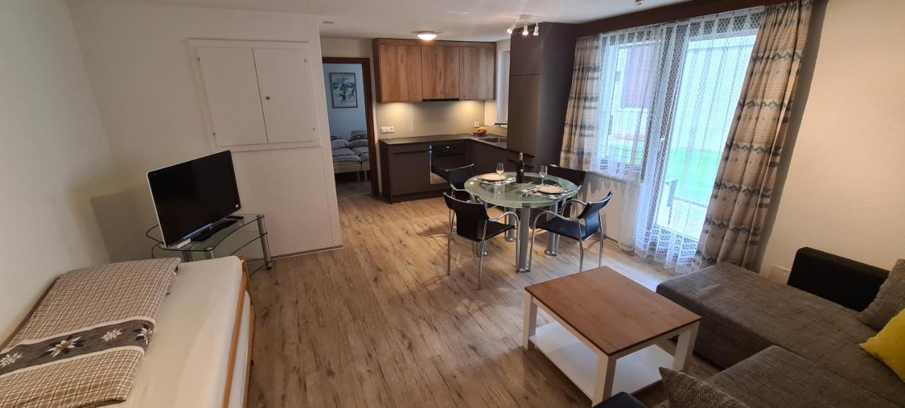 Apartmenthaus Sunshine Saas-Grund Ngoại thất bức ảnh